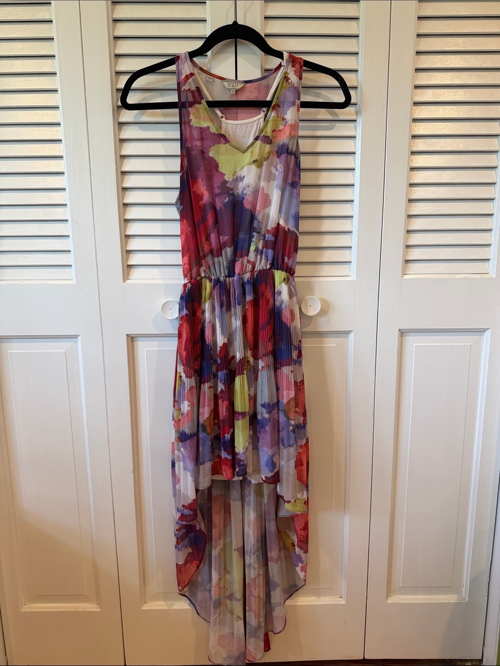 Guess Watercolor High-Low Pleated Maxi Dress - S Multicolor
